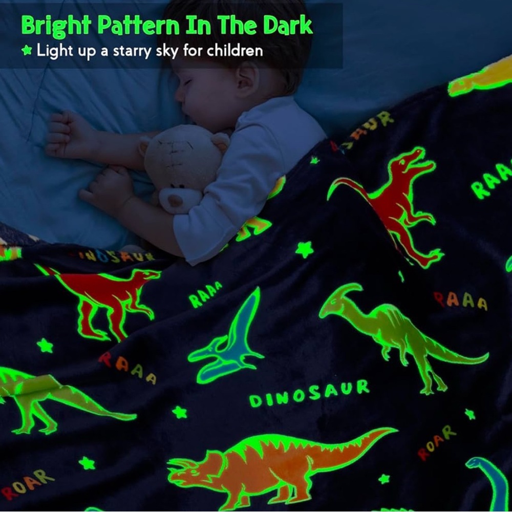NWT throw blanket glow in the dark dinosaurs - Picture 2 of 5